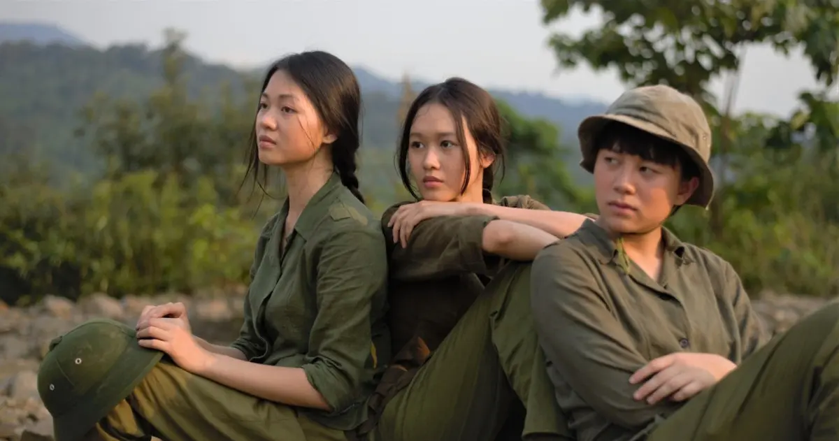 Bình Minh Đỏ - Red Dawn (2022) Bình Minh Đỏ - Red Dawn (2022)