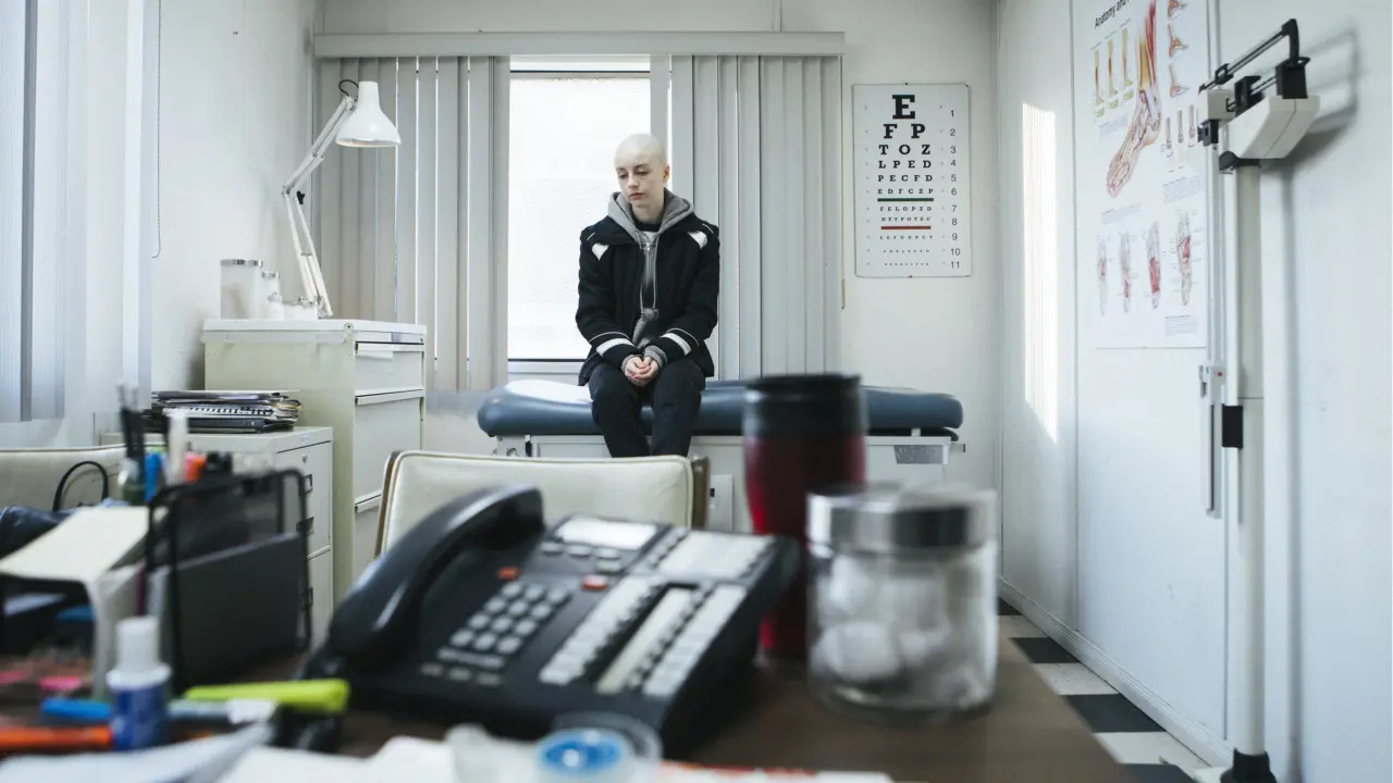 Lời Nói Dối Nhỏ Nhặt - White Lie (2019) Lời Nói Dối Nhỏ Nhặt - White Lie (2019)