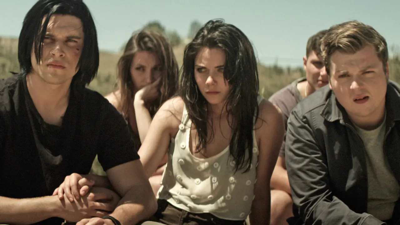 Thiếu Nữ Báo Thù - Some Kind of Hate (2015) Thiếu Nữ Báo Thù - Some Kind of Hate (2015)