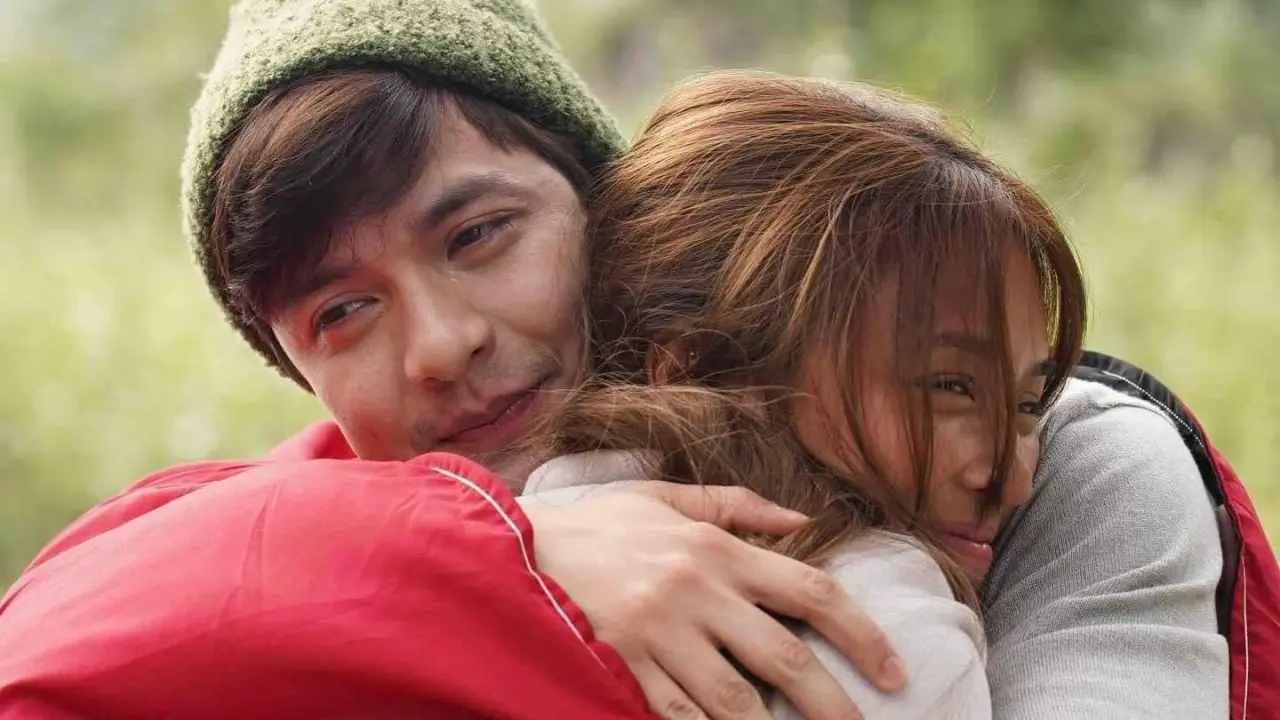 Xin Chào Tình Yêu Lần Nữa - Hello, Love, Again (2024) Xin Chào Tình Yêu Lần Nữa - Hello, Love, Again (2024)