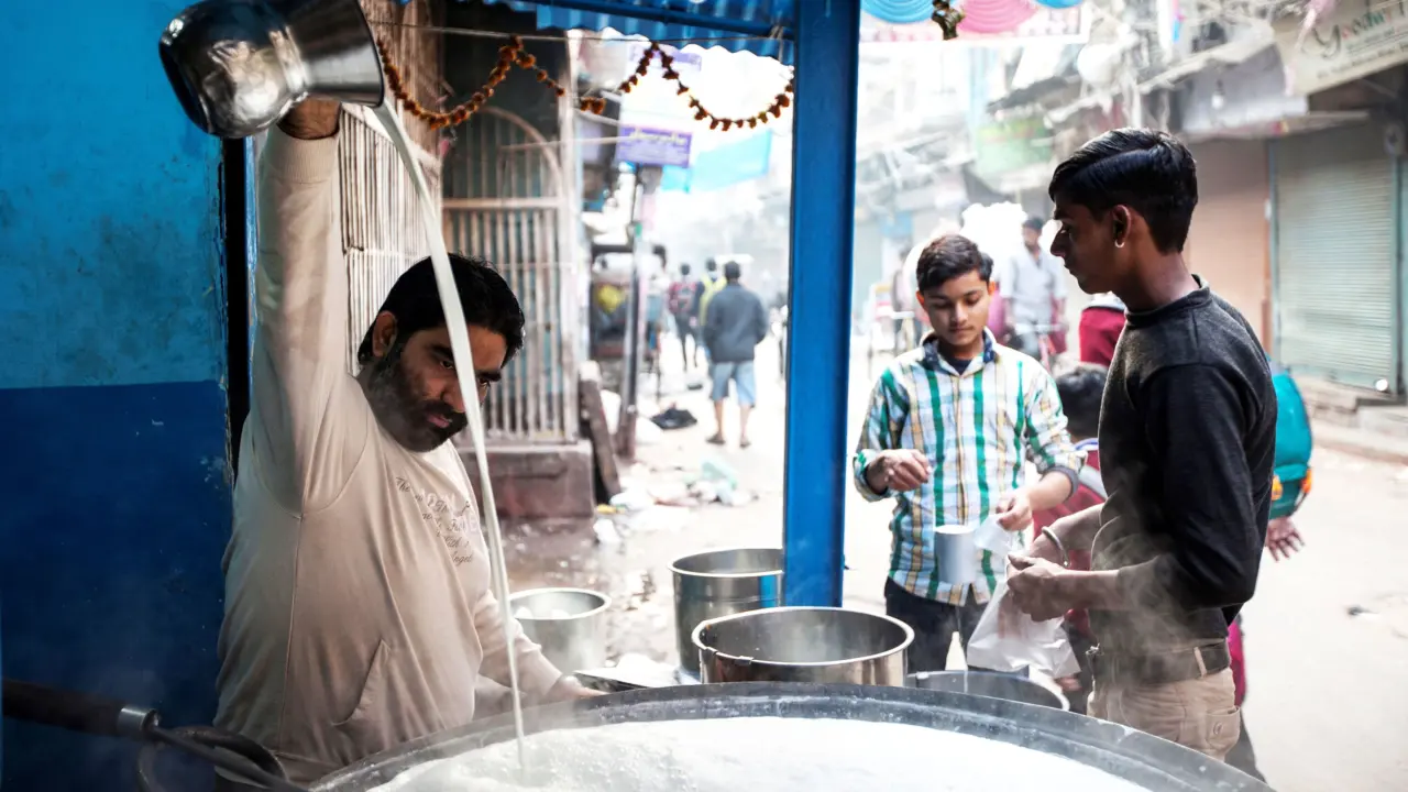 Ẩm Thực Đường Phố: Châu Á - Street Food: Asia