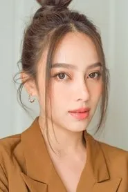 Preaw Tussaneeya Karnsomnut