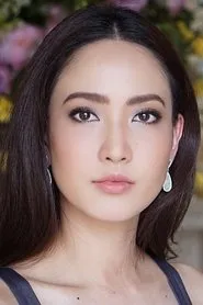 Taew Natapohn Tameeruks